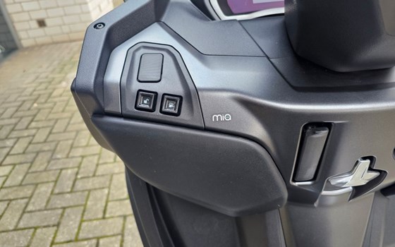 Neufahrzeug Piaggio MP3 400 Sport - Bild 14