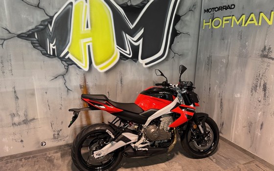 Gebrauchtmotorrad Aprilia Tuono 457 - Bild 1