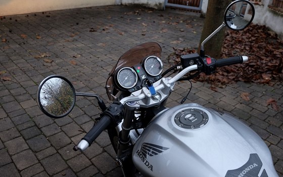 Gebrauchtmotorrad Honda CB 900 F Hornet - Bild 9