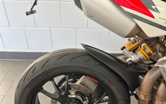 Gebrauchtmotorrad Ducati Hypermotard 950 SP - Bild 10