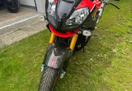 Gebrauchte Aprilia RSV 1000 Tuono R