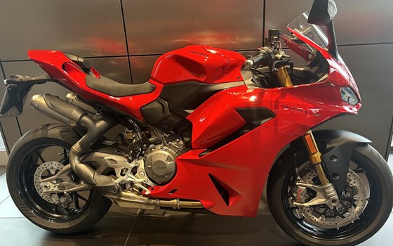Gebrauchtmotorrad Ducati Panigale V2 S - Bild 1