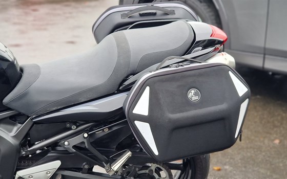 Gebrauchtmotorrad Yamaha FZ6 Fazer - Bild 11