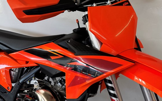 Gebrauchtmotorrad KTM 125 SX - Bild 8