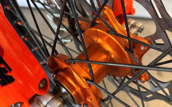 Gebrauchtmotorrad KTM 125 SX - Bild 12