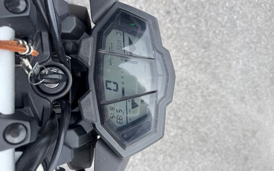 Gebrauchtmotorrad Yamaha MT-125 - Bild 3