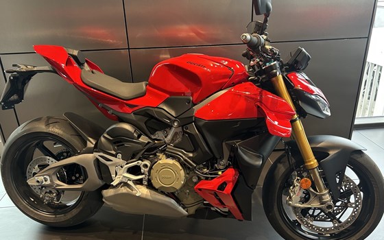 Gebrauchtmotorrad Ducati Streetfighter V4 S - Bild 1