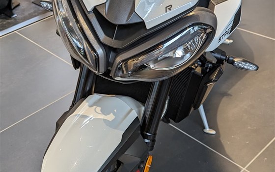 Neufahrzeug Triumph Street Triple 765 R - Bild 4
