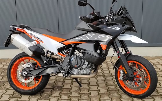 Gebrauchtmotorrad KTM 890 SMT - Bild 3