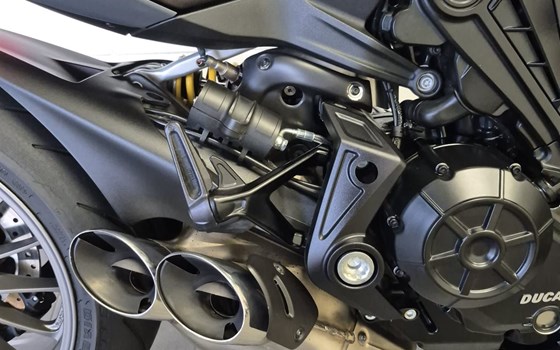 Gebrauchtmotorrad Ducati XDiavel - Bild 8