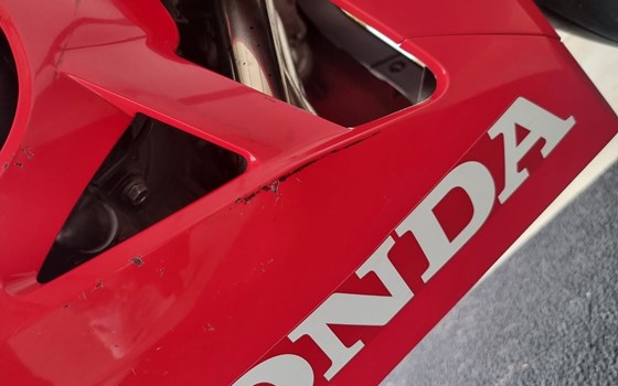 Gebrauchtmotorrad Honda CBR650R E-Clutch - Bild 12