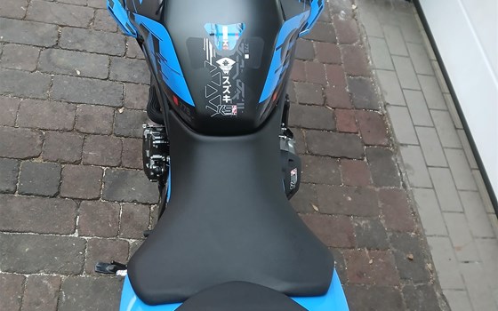Gebrauchtmotorrad Suzuki GSX-8S - Bild 3