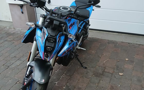 Gebrauchtmotorrad Suzuki GSX-8S - Bild 4