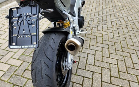 Gebrauchtmotorrad Aprilia Tuono V4 R APRC - Bild 11