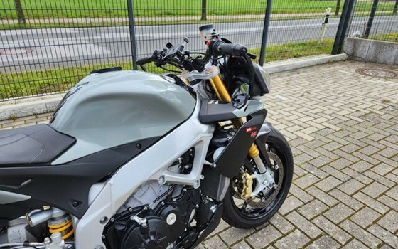 Gebrauchtmotorrad Aprilia Tuono V4 R APRC - Bild 14