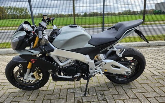Gebrauchtmotorrad Aprilia Tuono V4 R APRC - Bild 20