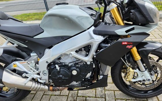 Gebrauchtmotorrad Aprilia Tuono V4 R APRC - Bild 6