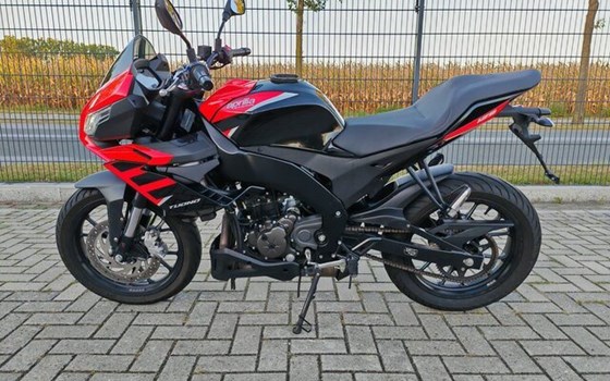 Gebrauchtmotorrad Aprilia Tuono 125 - Bild 11