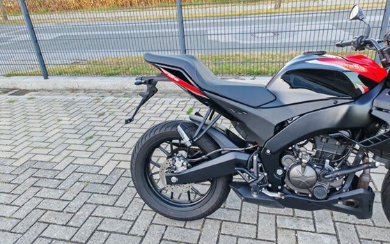 Gebrauchtmotorrad Aprilia Tuono 125 - Bild 8