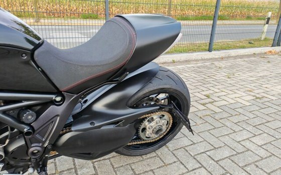 Gebrauchtmotorrad Ducati Diavel 1200 - Bild 13