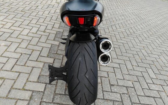 Gebrauchtmotorrad Ducati Diavel 1200 - Bild 14
