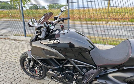 Gebrauchtmotorrad Ducati Diavel 1200 - Bild 17