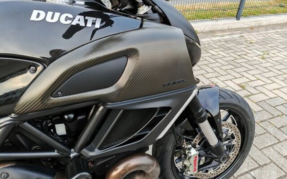 Gebrauchtmotorrad Ducati Diavel 1200 - Bild 6
