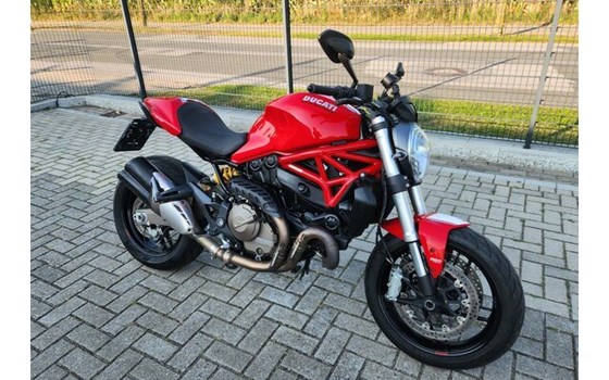Gebrauchtmotorrad Ducati Monster 821 - Bild 11