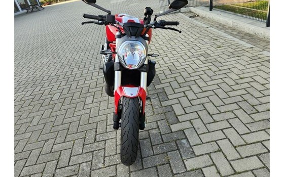 Gebrauchtmotorrad Ducati Monster 821 - Bild 13