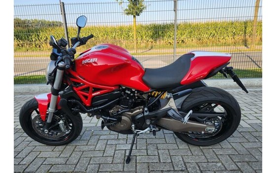 Gebrauchtmotorrad Ducati Monster 821 - Bild 16