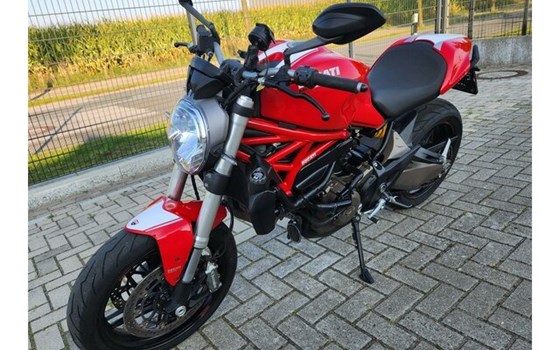 Gebrauchtmotorrad Ducati Monster 821 - Bild 17