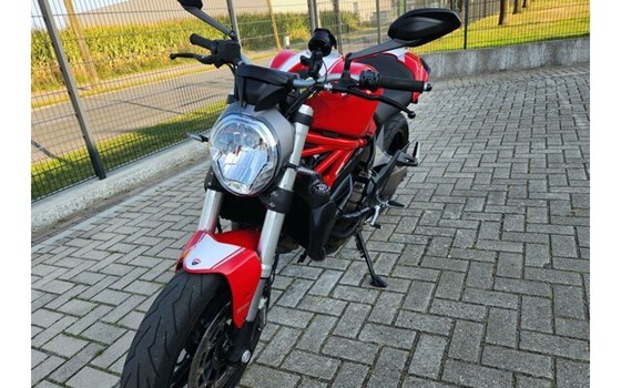 Gebrauchtmotorrad Ducati Monster 821 - Bild 18