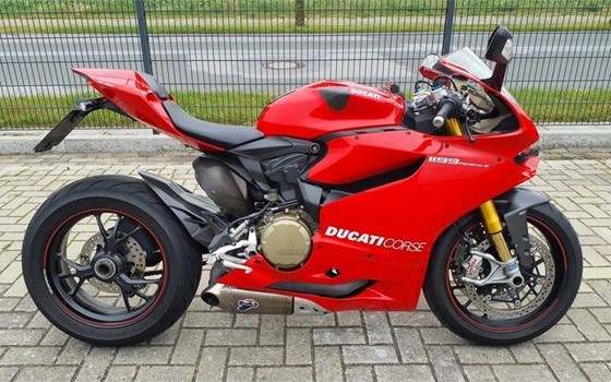Gebrauchtmotorrad Ducati 1199 Panigale S - Bild 1