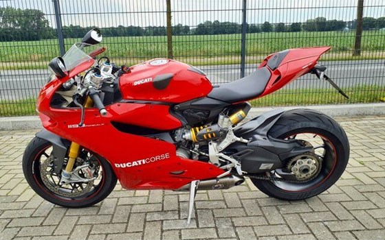 Gebrauchtmotorrad Ducati 1199 Panigale S - Bild 6