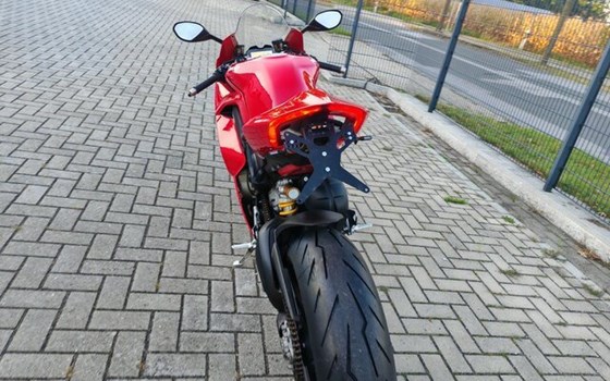 Gebrauchtmotorrad Ducati Panigale V4 - Bild 3