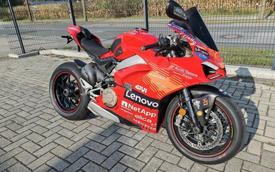 Gebrauchtmotorrad Ducati Panigale V4 - Bild 1