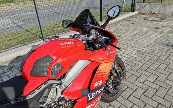 Gebrauchtmotorrad Ducati Panigale V4 - Bild 6
