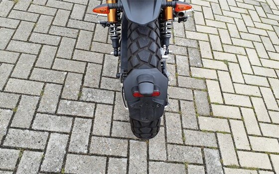 Gebrauchtmotorrad FB Mondial HPS 125i - Bild 4