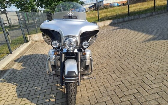 Gebrauchtmotorrad Harley-Davidson Electra Glide Ultra Sport - Bild 16