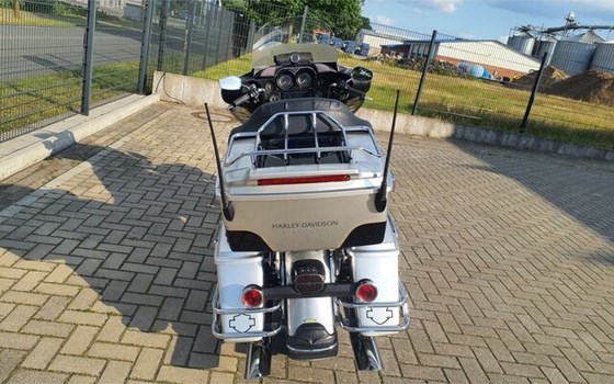 Gebrauchtmotorrad Harley-Davidson Electra Glide Ultra Sport - Bild 3