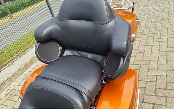Gebrauchtmotorrad Harley-Davidson Electra Glide Ultra Limited Low FLHTKL - Bild 3