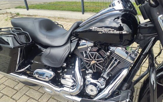 Gebrauchtmotorrad Harley-Davidson Touring Electra Glide Standard FLHT - Bild 1