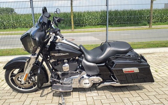 Gebrauchtmotorrad Harley-Davidson Touring Electra Glide Standard FLHT - Bild 10