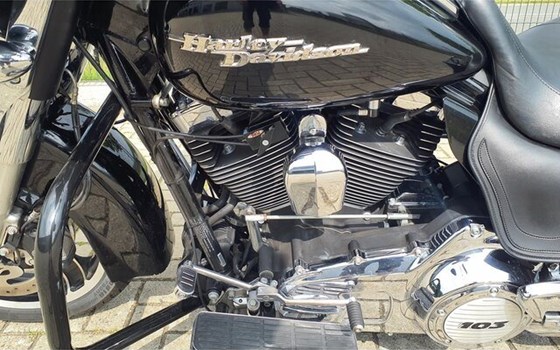 Gebrauchtmotorrad Harley-Davidson Touring Electra Glide Standard FLHT - Bild 11