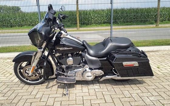 Gebrauchtmotorrad Harley-Davidson Touring Electra Glide Standard FLHT - Bild 6