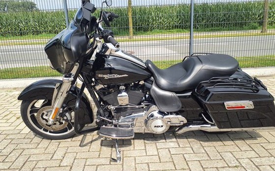 Gebrauchtmotorrad Harley-Davidson Touring Electra Glide Standard FLHT - Bild 9