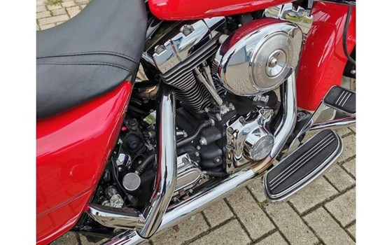 Gebrauchtmotorrad Harley-Davidson Ultra Classic E-Glide FLHTCUI - Bild 12