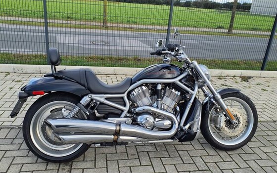 Gebrauchtmotorrad Harley-Davidson V-Rod VRSCAW - Bild 15