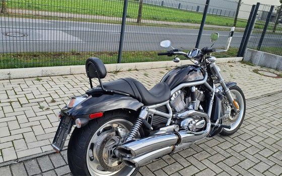Gebrauchtmotorrad Harley-Davidson V-Rod VRSCAW - Bild 17