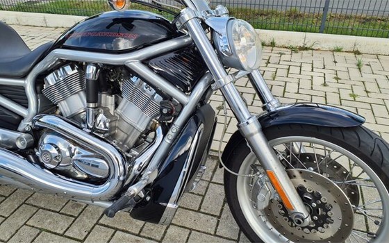 Gebrauchtmotorrad Harley-Davidson V-Rod VRSCAW - Bild 9